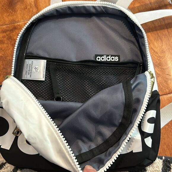Adidas small backpack black and white Oh - Picture 4 of 5